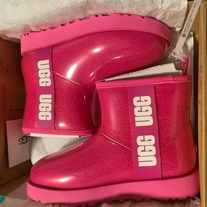UGG Classic Clear Mini Boots
